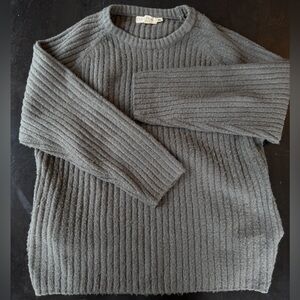 Ribbed Crewneck Sweater with Pockets!